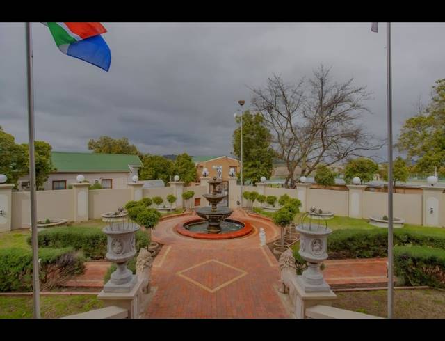 5 BEDROOM HOUSE FOR SALE IN MALMESBURY RURAL